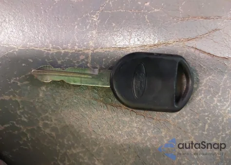 2006 Ford Mustang V6 from USA, damaged, VIN 1ZVFT80N865180672